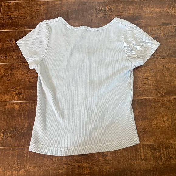 brandy melville light blue button up short sleeve crop top - Picture 3 of 3